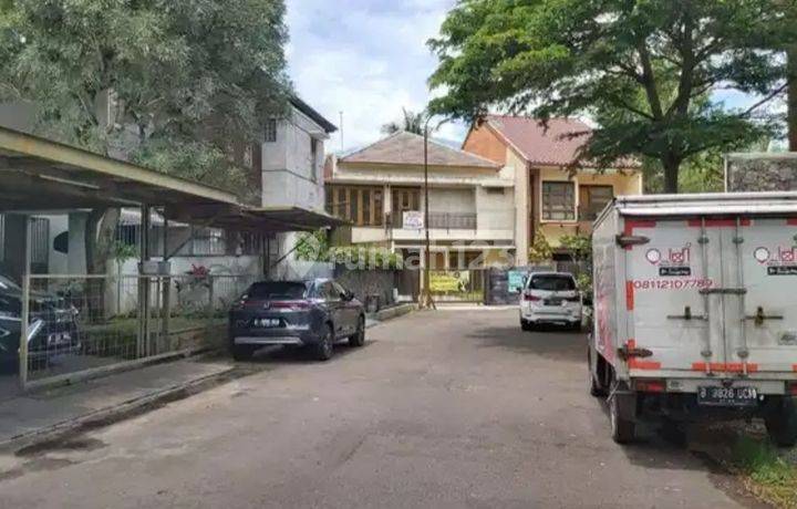 Dijual Rumah Besar Asri Dlm Komplek Millenium Regency Pasteur