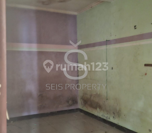 Dijual Rumah Hitung Tanah di Banyu Biru Regency Pasir Pogor Ciwastra Bandung