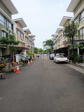 Jual Cepat Ruamh Kost Allogio Summarecon Gading Serpong Jual Cepat Ruamh Kost Allogio Summarecon Gading Serpong