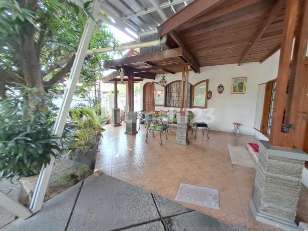 Beautiful, Lush and Well-Maintained House on Jl. Deplu Bintaro