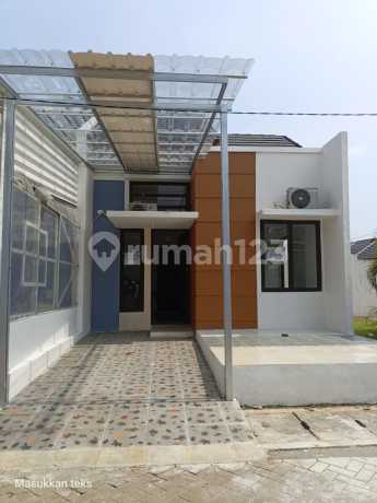 Bali Resort Cluster House, 1 floor, 3 bedrooms, 138 sqm, comfortable with swimming pool facilities in Bogor, West Java. Bali Resort Cluster House, 1 floor, 3 bedrooms, 138 sqm, comfortable with swimming pool facilities in Bogor, West Java.