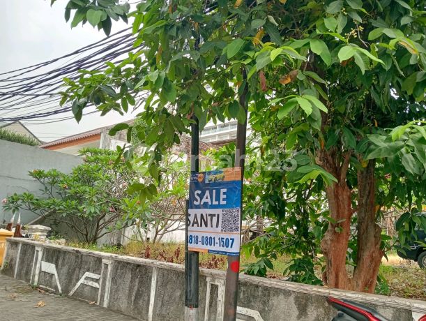 For Sale Cheap BU Plots in Kemang Selatan, South Jakarta For Sale Cheap BU Plots in Kemang Selatan, South Jakarta