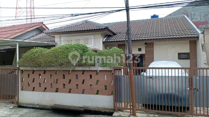 Healthy House Concept Building in South Meruya, West Jakarta Healthy House Concept Building in South Meruya, West Jakarta