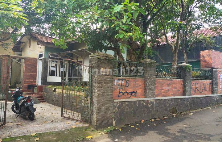 Rumah Jl Tasmania Raya, Tanah Baru