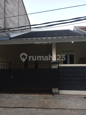Rumah Dekat Stasiun Di Perumahan Alam Tirta Lestari Ciomas Bogor
