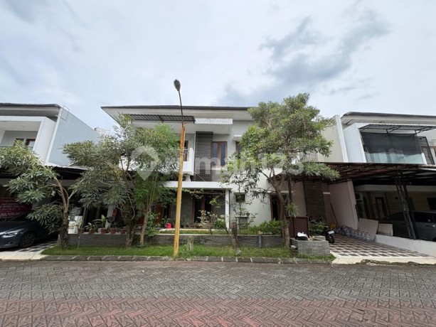 Hunian Eksklusif 2 Lantai di Pondok Permai Kadipiro Strategis, Luas & Siap Huni, Ngestiharjo, Kasihan, Bantul