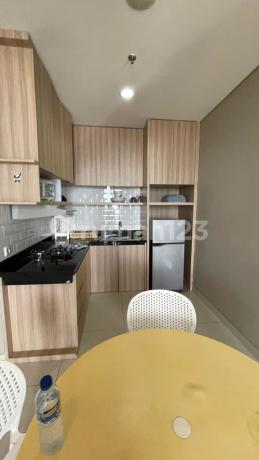 2 Kamar Siap Huni Lantai Tengah 2 Kamar Siap Huni Lantai Tengah