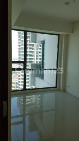 Jarang Ada 4 kamar unfurnished Apartment St. Moritz - Ambassador Suite Bagus