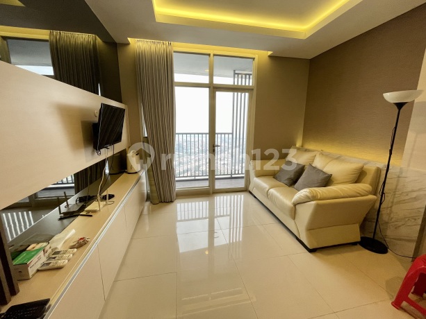  Apartemen Siap Huni Ciputra International 2 Kamar Tidur Furnished