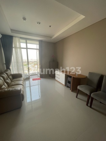 Di Puri Indah, Di Puri Indah,