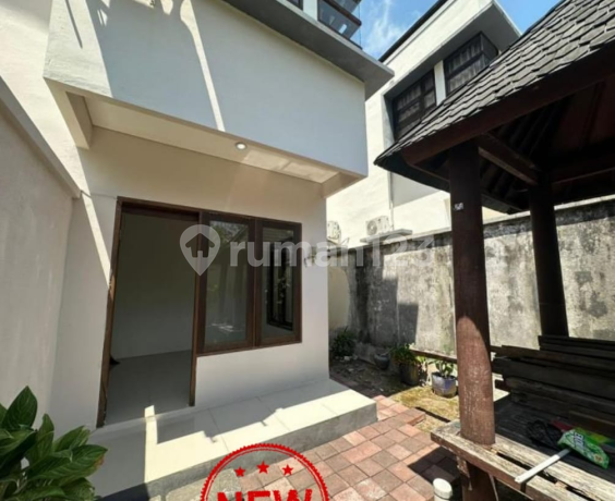 Rumah Minimalis 2 Lantai di Jantung Nusa Dua Highland - Nyaman & Strategis Rumah Minimalis 2 Lantai di Jantung Nusa Dua Highland - Nyaman & Strategis
