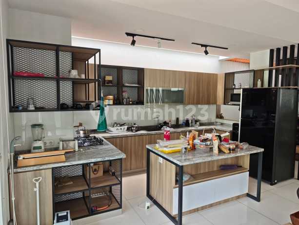 2-Storey House in Babakan Jeruk, Bandung