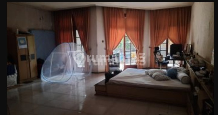 Jual Rumah Lt.525m2, Lb.200m2 Di Pasar Minggu, Jakarta Selatan