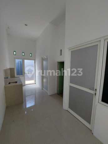 Dijual / Disewakan Rumah Daerah Tropodo