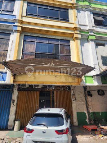 Dijual / Disewa Ruko Rungkut Megah Raya - Siap Pakai & Langsung Gas! Dijual / Disewa Ruko Rungkut Megah Raya - Siap Pakai & Langsung Gas!