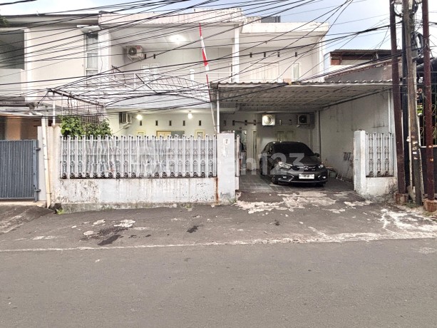 Rumah 2 Lantai Siap Huni di Tebet Barat, Akses Jln 3 Mobil