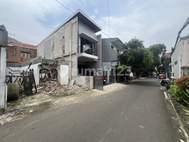 Tanah Kavling Di Dalam Komplek Palapa, Akses Lebar Jalan 2 Mobil, One Gate System