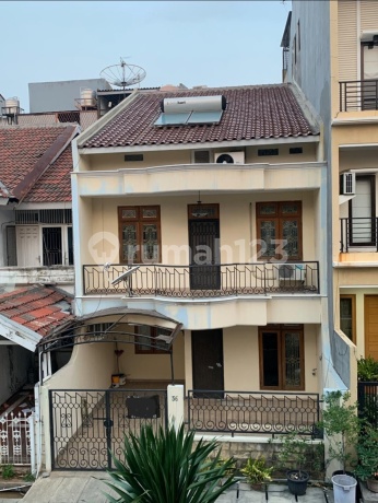 Dijual Rumah Griya Inti Sentosa Ukuran 7 X 17.5 M2 Dijual Rumah Griya Inti Sentosa Ukuran 7 X 17.5 M2