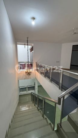 Griya Inti Sentosa Ready-to-Occupy Good House in Sunter with SHM