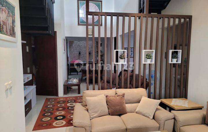 Dijual Rumah Taman Pesona Mediteran Semi Furnished