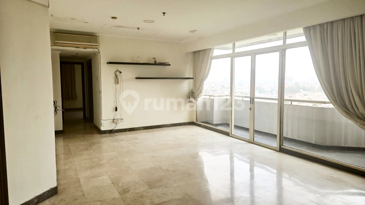 Unit 3+1 Br Semi Furnished View City Apartment Slipi Jakarta Barat Unit 3+1 Br Semi Furnished View City Apartment Slipi Jakarta Barat