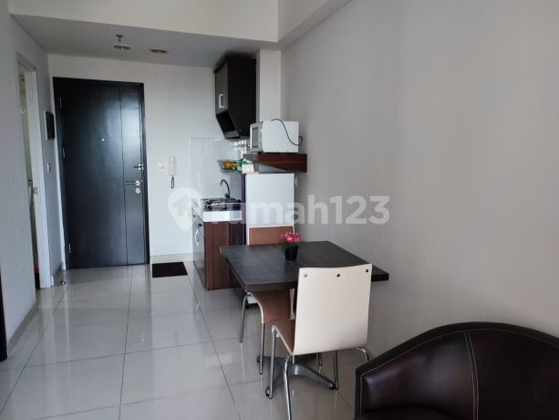 Dijual apartemen Westmark 2 br bagus dan murah