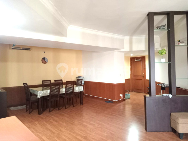 Taman Anggrek Condominium Full Furnished Jakarta Barat High Floor Tower 2 LB146 SHM 3+1KT 2+1KM View Central Park Taman Anggrek Condominium Full Furnished Jakarta Barat High Floor Tower 2 LB146 SHM 3+1KT 2+1KM View Central Park