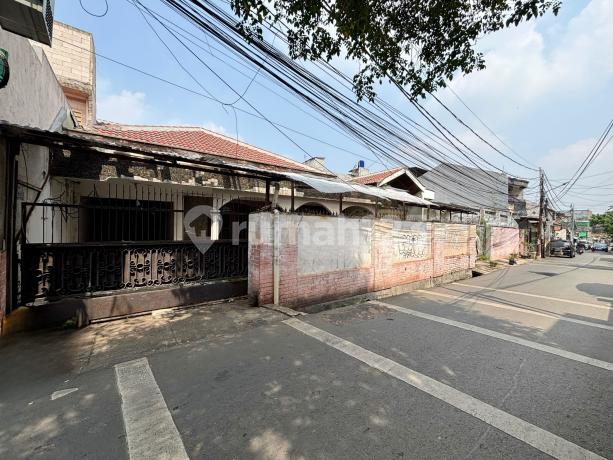 Termurah!! Rumah Hitung Tanah Di Bawah Njop Di Jakarta Selatan Bebas Banjir Area Tebet Di Kebon Baru