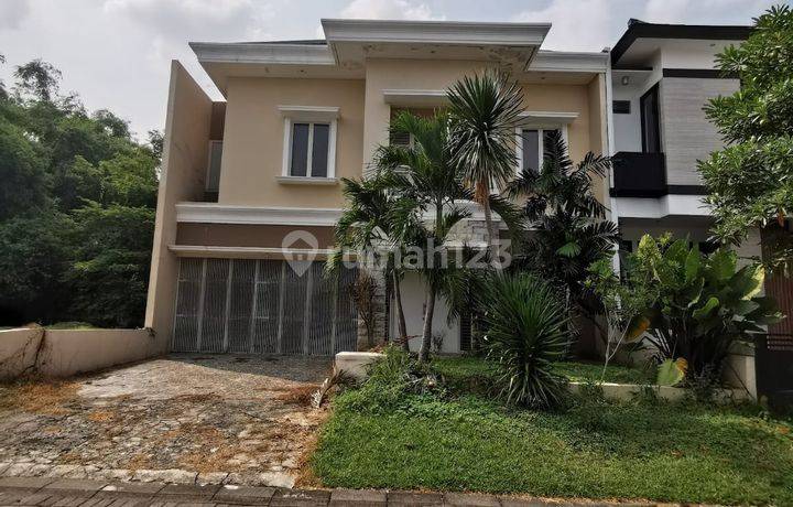 Jual Rumah Mewah,luas,dan Nyaman Golf Avenue Citraland Surabaya 