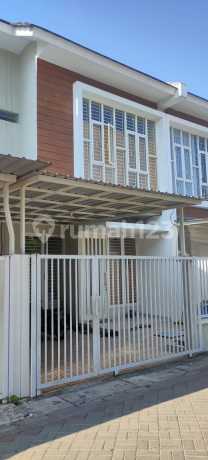 For Sale 2-Story House in Mulyosari For Sale 2-Story House in Mulyosari
