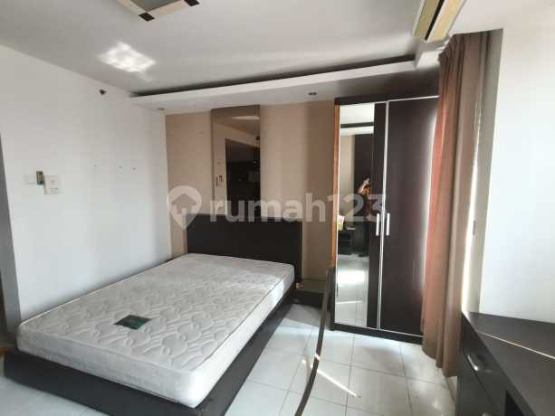 Dijual apartemen Berkeley UC Surabaya