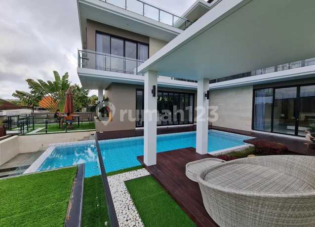 Villa 2 lantai di Jln Kori nuansa jimbaran