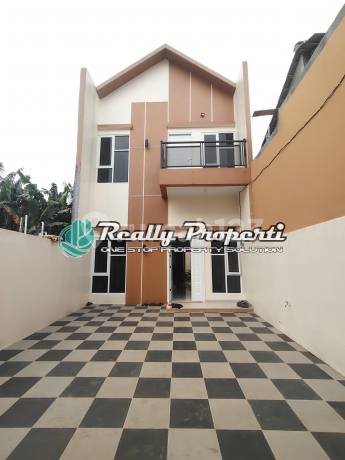 New 2-Story House for Sale, Flood-Free in Jatibening Baru