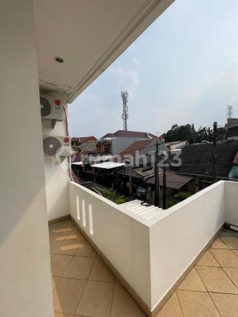 Dijual Rumah Hooky Siap Huni di Sektor 4 Bintaro Dekat ke Bintaro Plaza