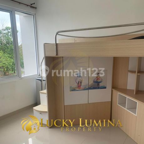 Rumah Besar 2 Lantai 4 Kamar Tidur Di Ciputra Balikpapan