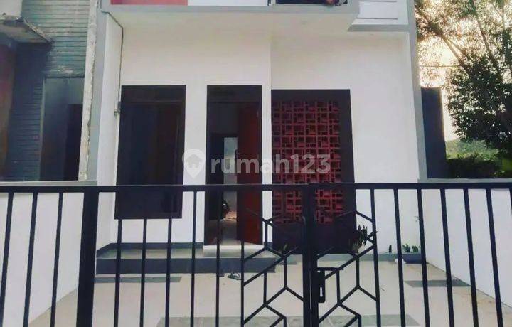 Rumah 2 Lantai DiJual,Cluster Pesona Serpong New,pamulang,tangsel