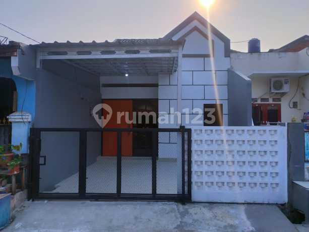 Jual Murah Rumah P U P Sektor V, Dekat dengan Grand Duta City Bekasi. Jual Murah Rumah P U P Sektor V, Dekat dengan Grand Duta City Bekasi.
