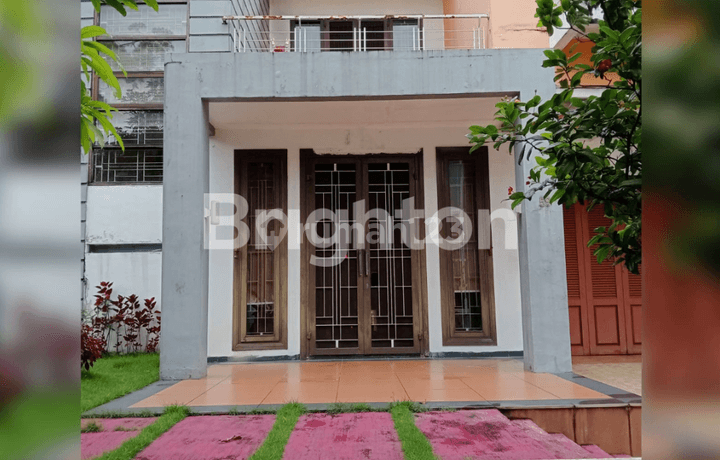 Rumah di Royal Sumatera Cluster Sapphire