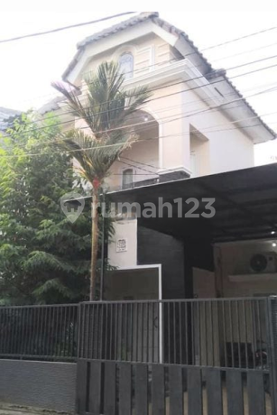 Rumah Cluster Cantik 2 Lantai 3 Kamar Waru Sidoarjo Jawa Timur Rumah Cluster Cantik 2 Lantai 3 Kamar Waru Sidoarjo Jawa Timur