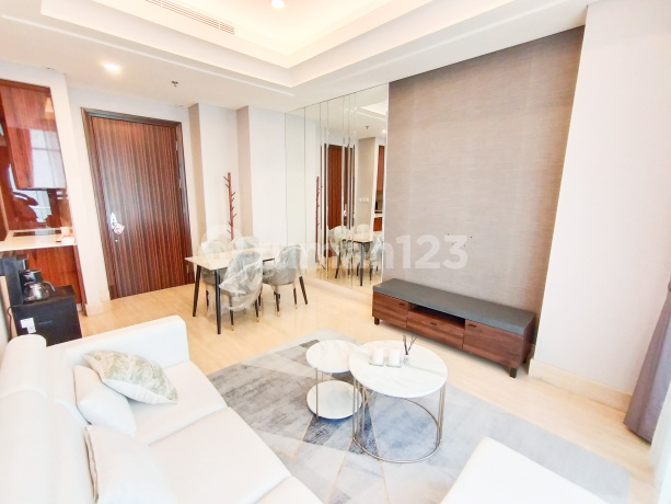 South Hills Low Floor Coldwell Banker