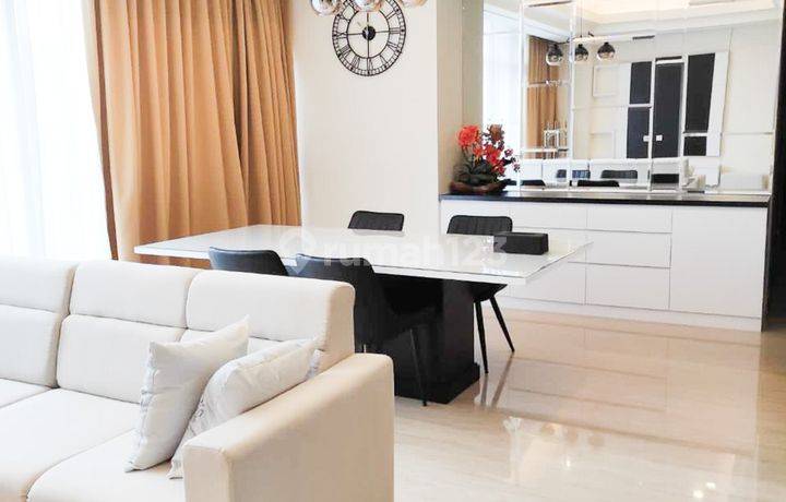 South Hills Low Floor Coldwell Banker