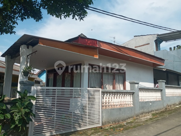 Dijual Rumah Hook 1 Lantai di Pabuaran Indah Cibinong Dijual Rumah Hook 1 Lantai di Pabuaran Indah Cibinong