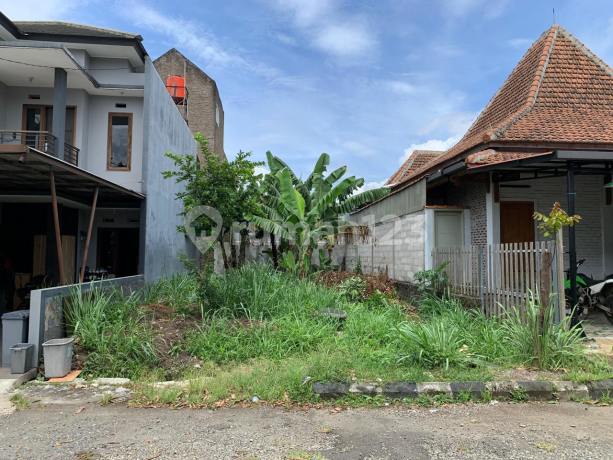 Tanahsiap Bangun di Komplek Antapani Town House Bandung