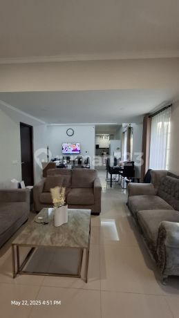 Rumah Baru Renovasi 2 Lantai Di Bsd