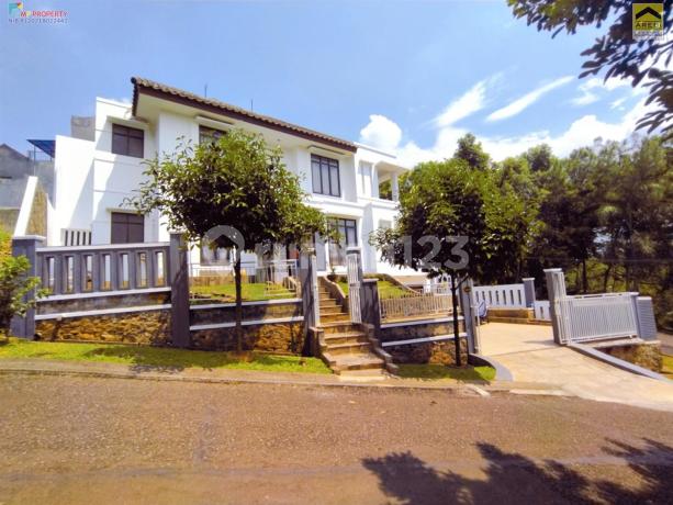 Luxurious and Majestic Serene Residences at Riverside Golf Hill Cibubur Bogor Luxurious and Majestic Serene Residences at Riverside Golf Hill Cibubur Bogor