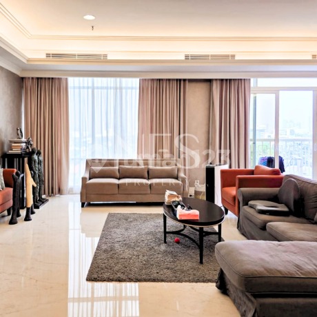 Apartemen Botanica 3+1 BR, Bagus, Fully Furnished, Simprug