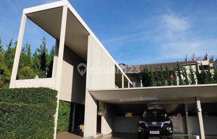 Rumah Lux & Privacy Kolam Renang  Dago Resort Bandung