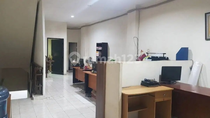 Ruko Mutiara Taman Palem di Boulevard Jalan Raya