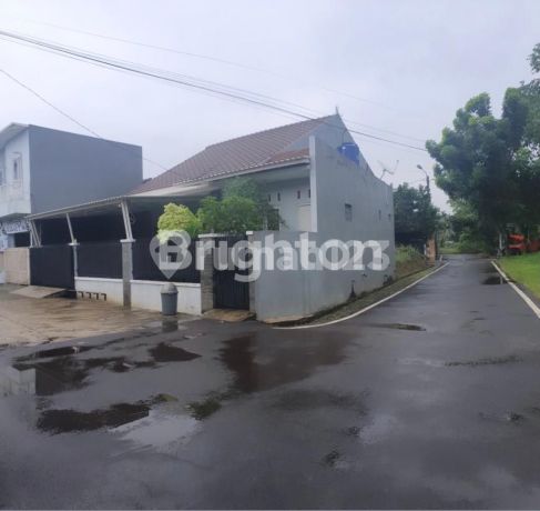 RUMAH DI GRIYA JATI ASRI DEPOK