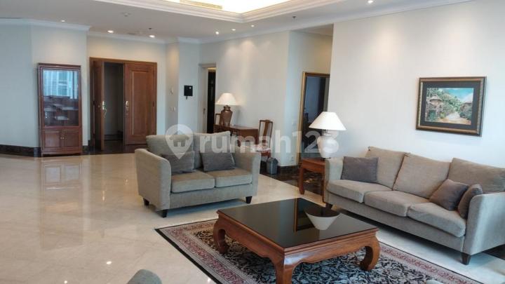 Furnished 3 Bedrooms Four Season Residence For Sale